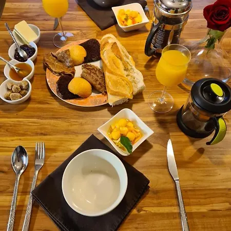 Apartment Logement Avec Vue Panoramique Spa Sauna Et La Piscine Chauffee De Debut Avril A Fin Octobre