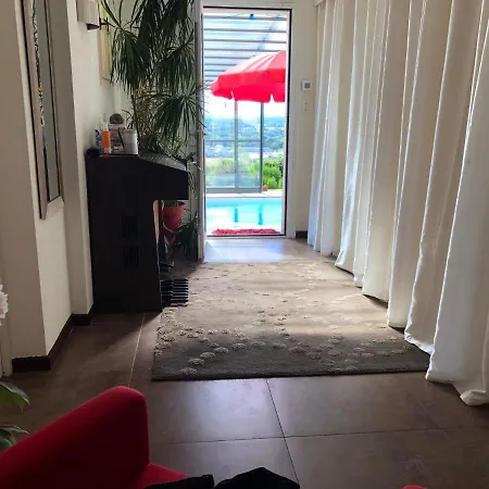 Apartament Avec Vue Panoramique Sauna Et La Piscine Chauffee De Debut Avril A Fin Octobre *